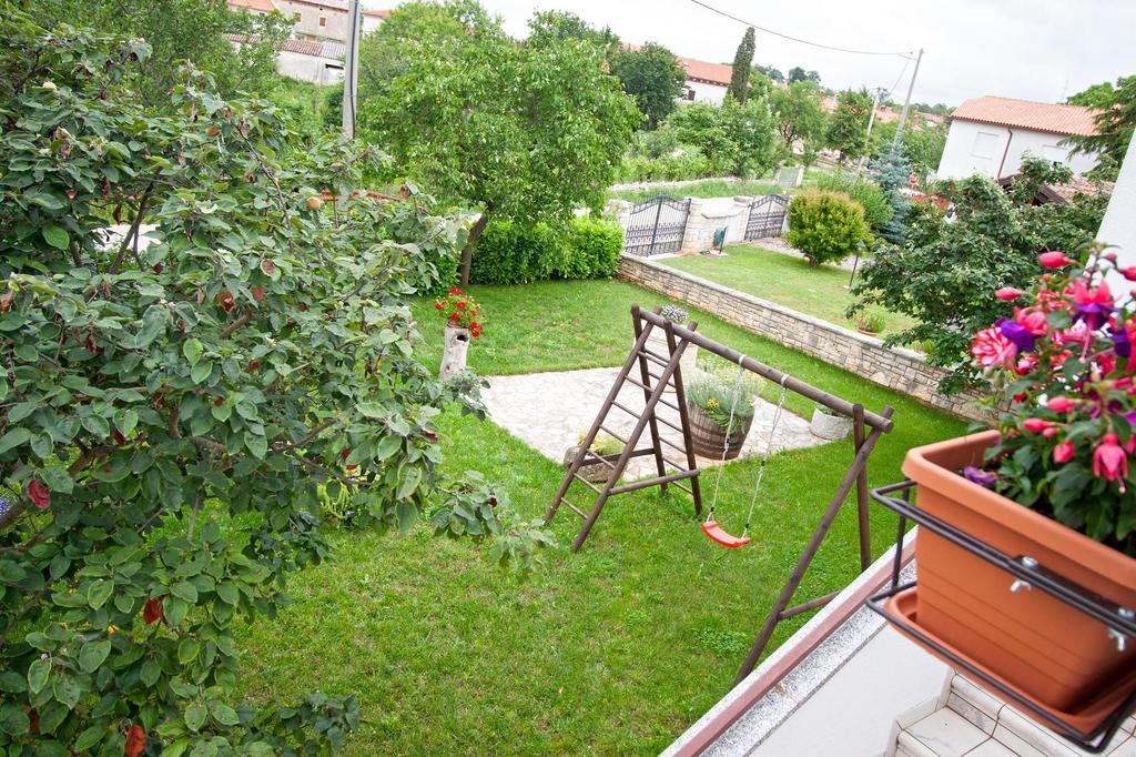 Apartman Orbanići Exterior foto